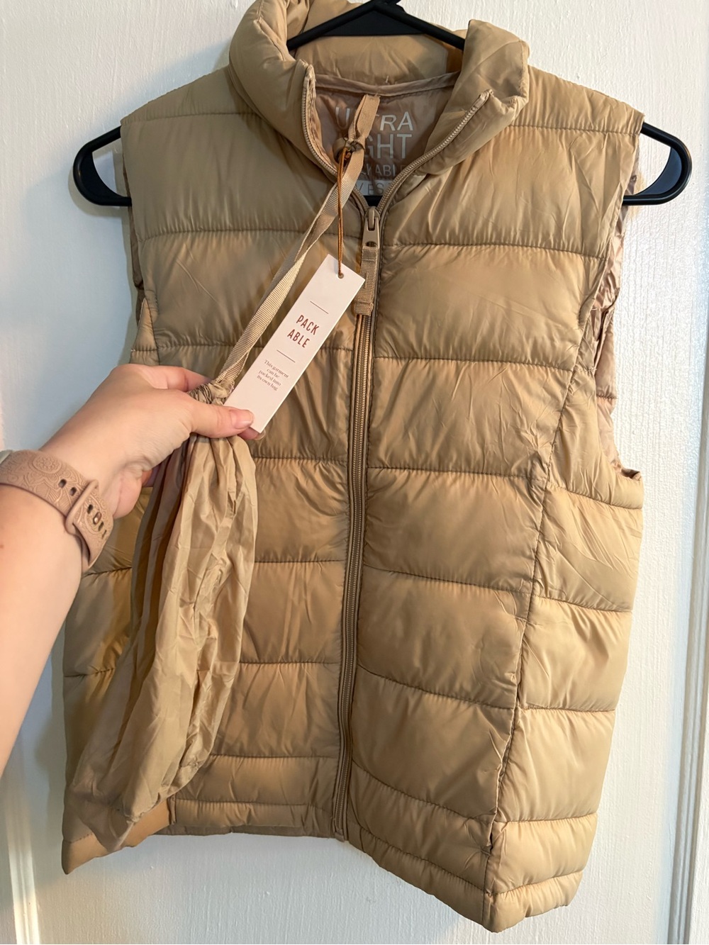 Love Tree Packable Puffer Vest - Tan